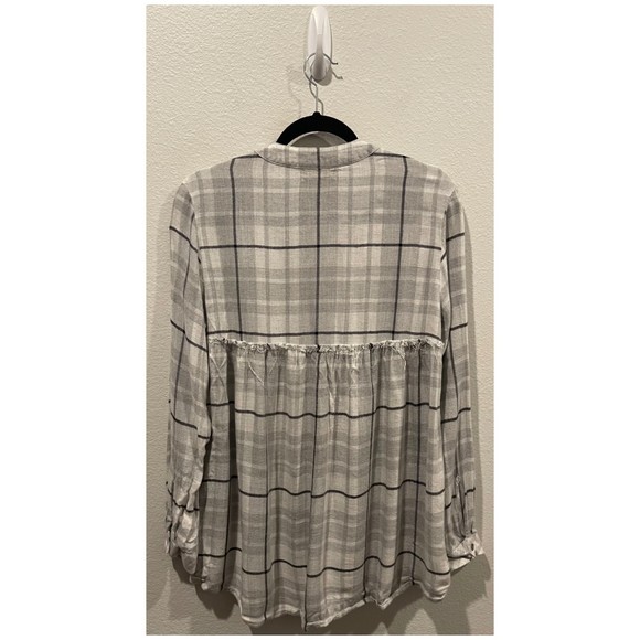 CLOTH AND STONE Stone Frayed Button Up Flannel Shirt - Picture 5 of 5